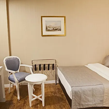 Seres Old Hotel