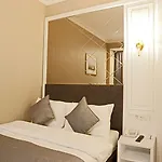 Seres Old Hotel